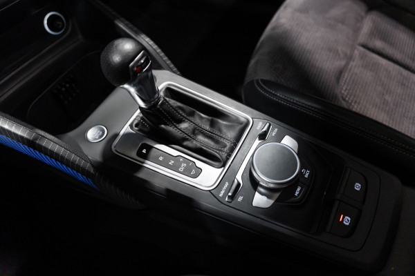 Audi Q2 35 TFSI CoD Sport S-Line DSG PANO NAVI PDC