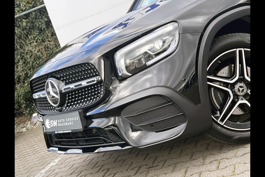 Mercedes-Benz Glb 200 AMG-Line | Pano | Trekhaak | Matrix LED | Memory | Sfeerverlichting