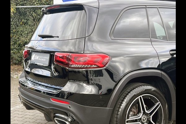 Mercedes-Benz Glb 200 AMG-Line | Pano | Trekhaak | Matrix LED | Memory | Sfeerverlichting