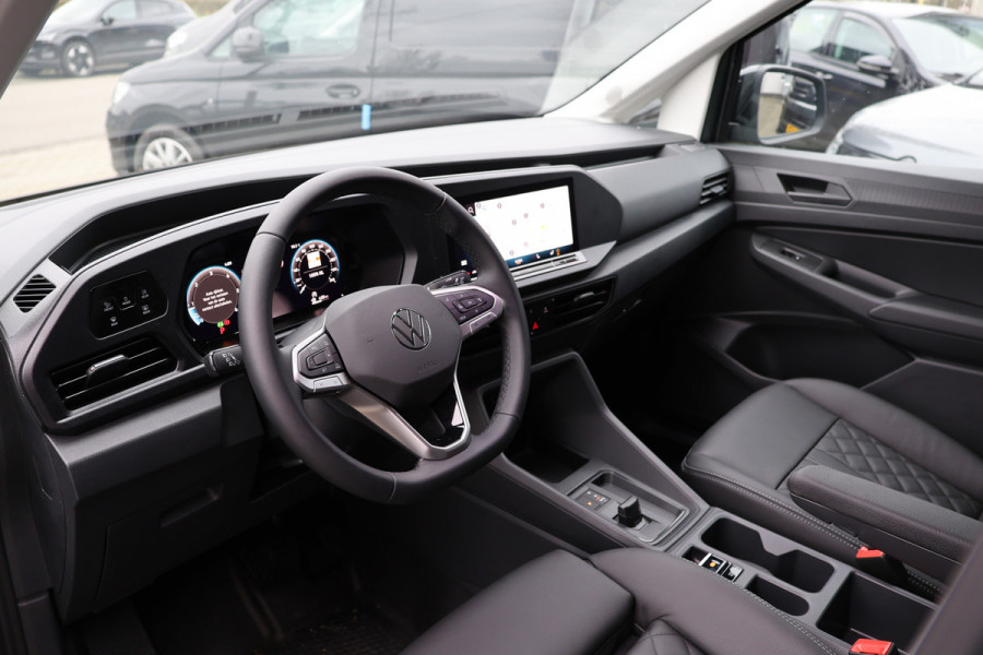 Volkswagen Caddy Cargo Maxi 2.0 TDI STYLE DSG | LED | Camera | CarPlay | Lane Assist | Virtual Cockpit | Stoelverwarming | Cruise control | DAB | Trekhaak | Keyless Go | Maxton spoilerkit | Fabrieksgarantie