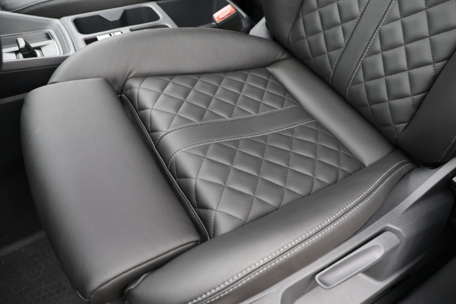 Volkswagen Caddy Cargo Maxi 2.0 TDI STYLE DSG | LED | Camera | CarPlay | Lane Assist | Virtual Cockpit | Stoelverwarming | Cruise control | DAB | Trekhaak | Keyless Go | Maxton spoilerkit | Fabrieksgarantie