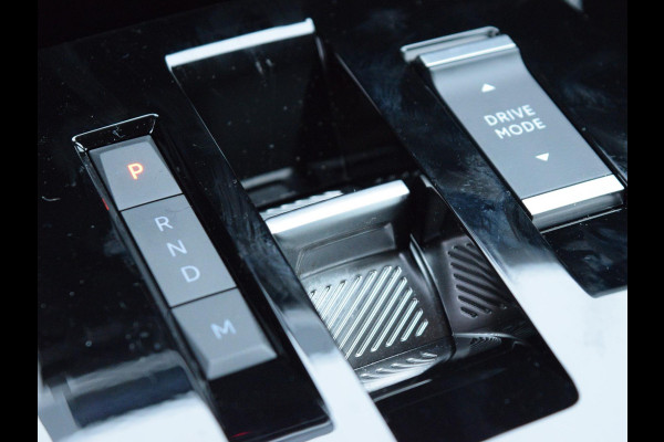 Citroën C4 1.2 Hybrid 145pk Max NAVI  | PARKEERSENSOREN MET CAMERA | STOELVERWARMING|