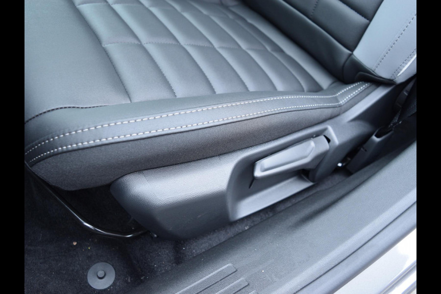 Citroën C4 1.2 Hybrid 145pk Max NAVI  | PARKEERSENSOREN MET CAMERA | STOELVERWARMING|