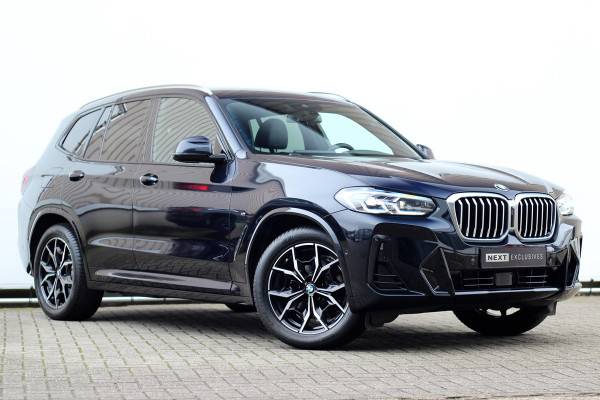 BMW X3 xDrive20i High Executive | Head-up | Trekhaak | Laser | ACC | Keyless