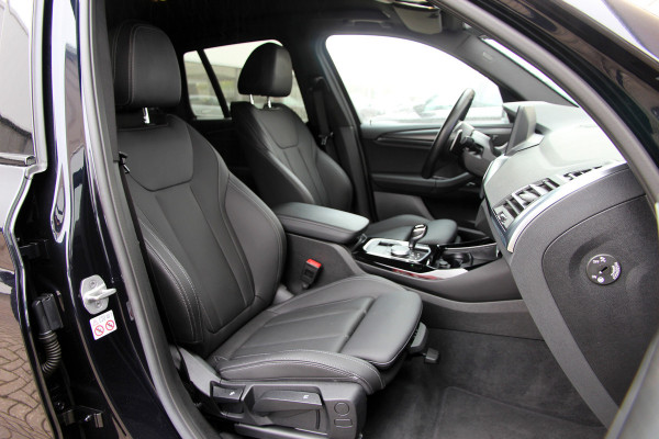 BMW X3 xDrive20i High Executive | Head-up | Trekhaak | Laser | ACC | Keyless