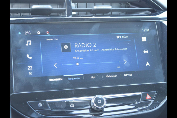 Opel Corsa Electric Long Range Business Edition 51 kWh PARKEERSENSOREN MET CAMERA | CLIMATE CONTROL | APPLE CARPLAY | DEMO