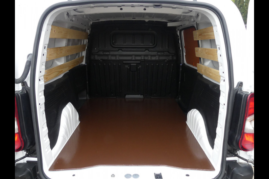 Peugeot Partner 1.5 BlueHDi 130PK Camera/Trekhaak/PDC/Navigatie