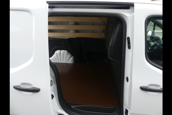 Peugeot Partner 1.5 BlueHDi 130PK Camera/Trekhaak/PDC/Navigatie