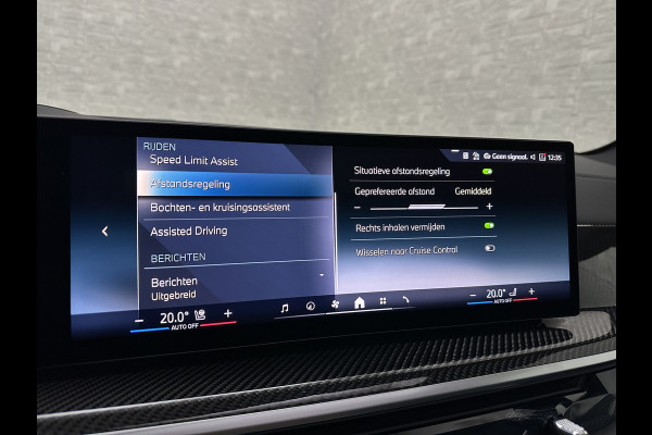 BMW X5 50e M-Sport Pro | M-Stoelen | Carbon | Achterasbesturing | ACC | Panorama | 360 Camera | Soft-Close | Head-Up | M-Gordels | Trekhaak | Harman-Kardon | 22 inch | Individual Leder | Stoelventilatie | Stoelverwarming V+A | Keyless-Entry | Memory | Stuurverwarming | Iconic-Glow | Rij-Assist Pro | Beker Koeling & Verwarming | Zonwering |
