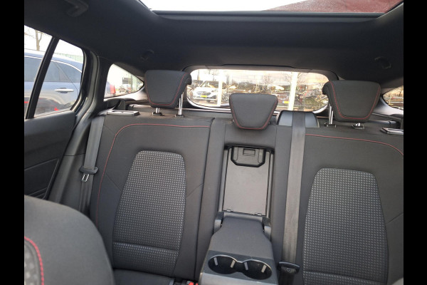 Ford FOCUS Wagon 1.0 EcoBoost Hybrid ST Line X Business | Pano | Trekhaak | Climate | Navi |