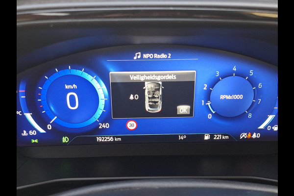 Ford FOCUS Wagon 1.0 EcoBoost Hybrid ST Line X Business | Pano | Trekhaak | Climate | Navi |