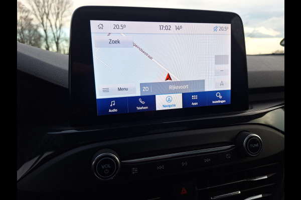 Ford FOCUS Wagon 1.0 EcoBoost Hybrid ST Line X Business | Pano | Trekhaak | Climate | Navi |