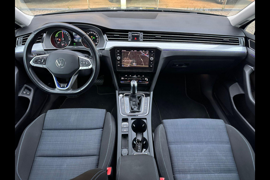 Volkswagen Passat Variant 1.4 TSI PHEV GTE Business | Trekhaak 1.600kg | Matrix LED | Adaptive CC | Climate V+A | Navi |