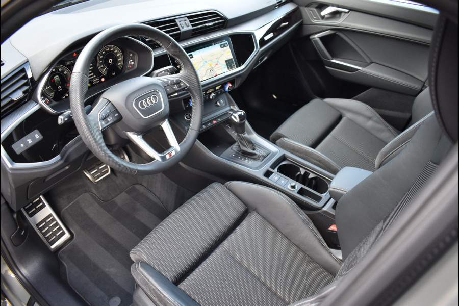 Audi Q3 Sportback 45 TFSI e S-Line 245 Pk Navi Sonos Keyless Camera ACC 20 Inch