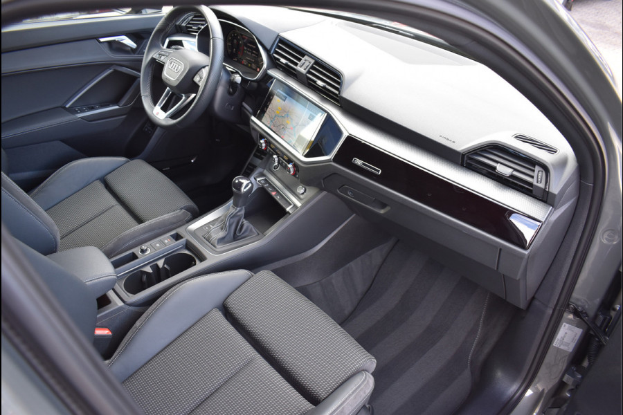 Audi Q3 Sportback 45 TFSI e S-Line 245 Pk Navi Sonos Keyless Camera ACC 20 Inch