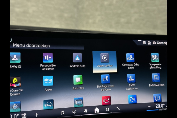 BMW X5 50e M-Sport Pro | M-Stoelen | Carbon | Achterasbesturing | ACC | Panorama | 360 Camera | Soft-Close | Head-Up | M-Gordels | Trekhaak | Harman-Kardon | 22 inch | Individual Leder | Stoelventilatie | Stoelverwarming V+A | Keyless-Entry | Memory | Stuurverwarming | Iconic-Glow | Rij-Assist Pro | Beker Koeling & Verwarming | Zonwering |