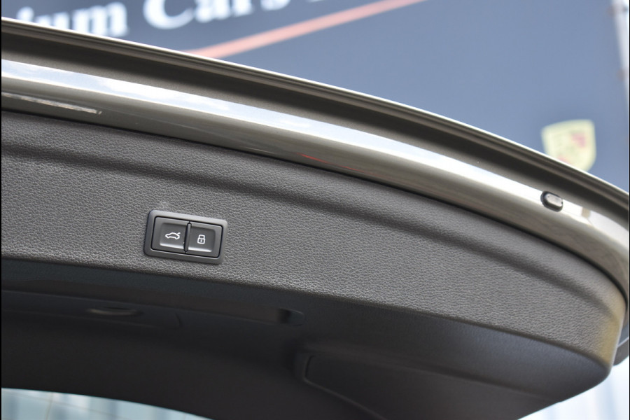 Audi Q3 Sportback 45 TFSI e S-Line 245 Pk Navi Sonos Keyless Camera ACC 20 Inch