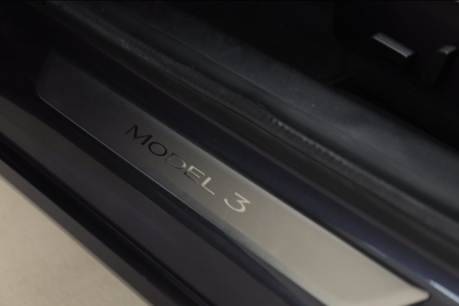 Tesla Model 3 Standard RWD Plus 60 kWh NAP/TREKHAAK/STOELVERWARMIN/VOL