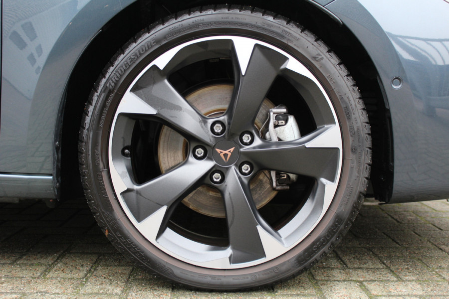 CUPRA Leon Sportstourer 1.5 TSI e-Hybrid Business | Virtual Cockpit | Driver.pack | Led | App Connect