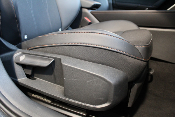 CUPRA Leon Sportstourer 1.5 TSI e-Hybrid Business | Virtual Cockpit | Driver.pack | Led | App Connect