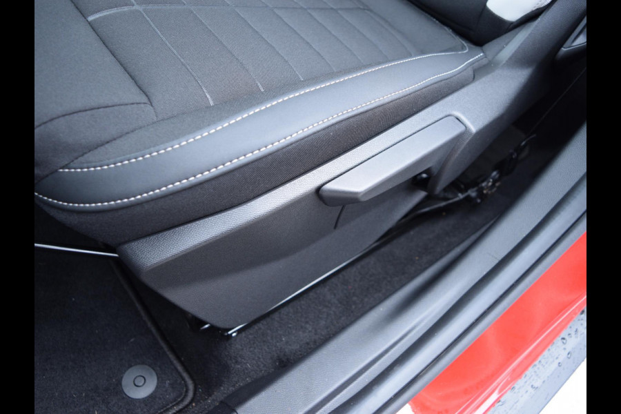 Citroën C3 1.2 Turbo 100pk Max PARKEERSENSOREN MET CAMERA | CLIMATE CONTROL | NAVI | CRUISE CONTROL | DEMO