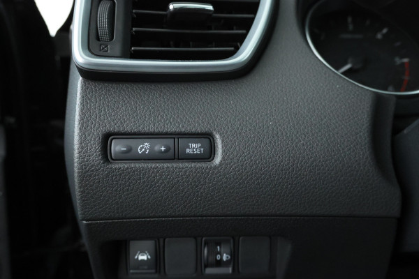 Nissan QASHQAI 1.5 dCi Business Edition Automaat, Climate, Trekhaak!