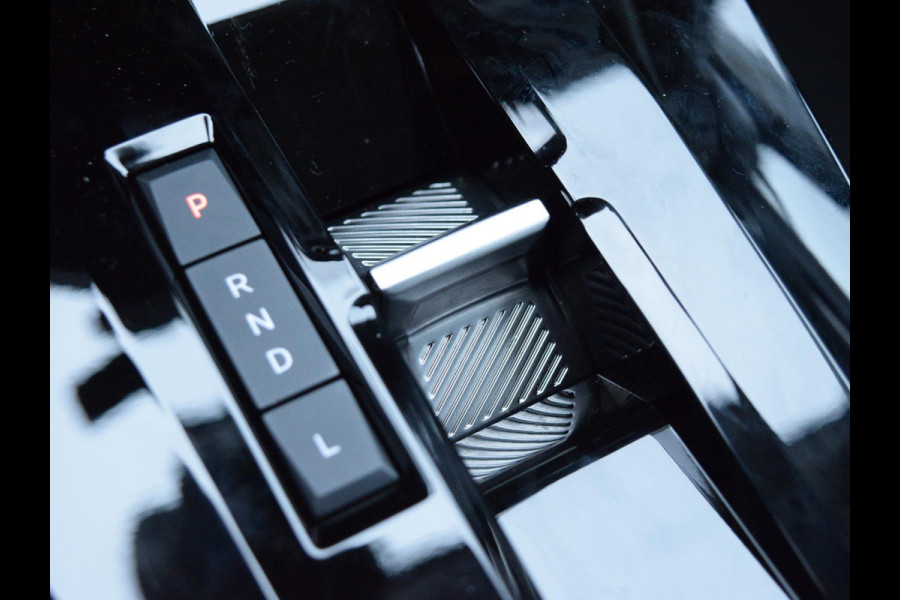 Citroën C3 1.2 Hybrid 110pk Max | AUTOMAAT | NAVI |PARKEERSENSOREN MET CAMERA | CLIMATE CONTROL | CRUISE CONTROL |