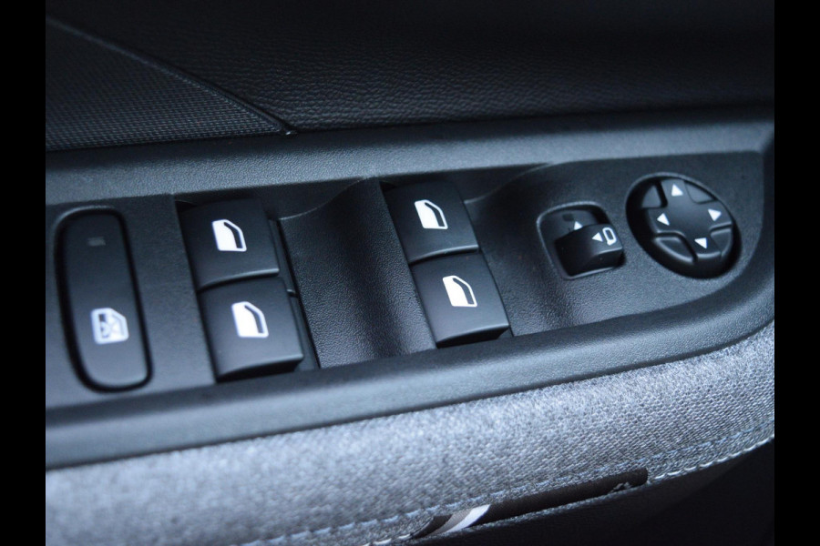 Opel Frontera Electric GS 44 kWh | NAVI | PARKEERSENSOREN MET CAMERA | STOELVERWARMING | CLIMATE CONTROL | DEMO