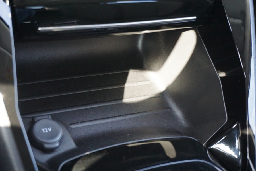 Peugeot 208 100PK Allure Pack AUTOMAAT | NAVI | LUXE