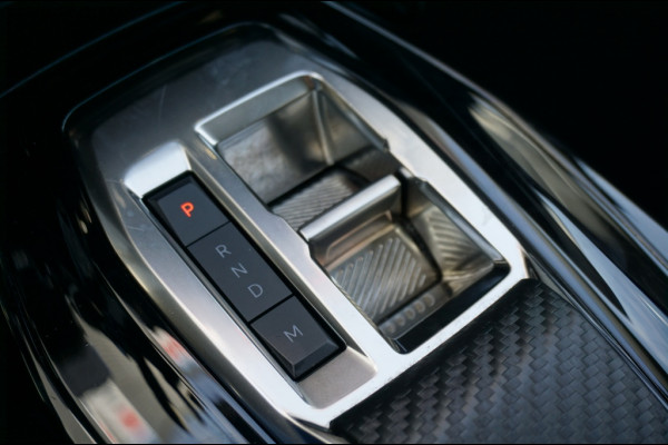 Peugeot 208 100PK Allure Pack AUTOMAAT | NAVI | LUXE