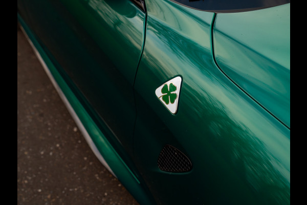 Alfa Romeo Giulia 2.9 V6 Quadrifoglio MY26 | Carbon dak | Akrapovic | Carbon stoelen | Facelift