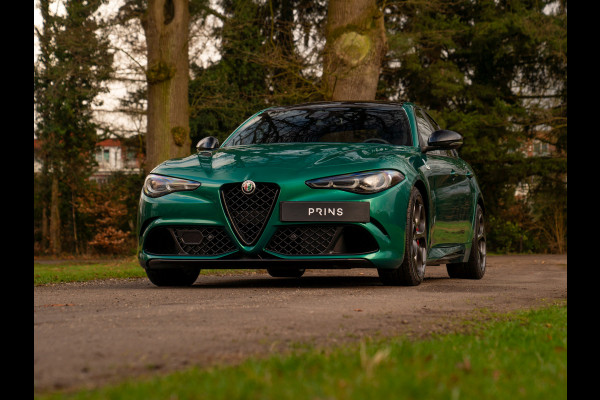 Alfa Romeo Giulia 2.9 V6 Quadrifoglio MY26 | Carbon dak | Akrapovic | Carbon stoelen | Facelift