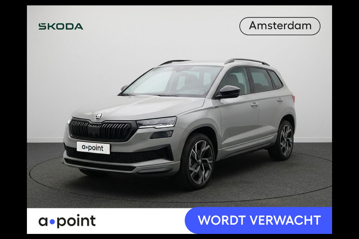 Škoda Karoq 1.5 TSI ACT Sportline Business 150pk | Wegklapbare trekhaak | Navigatie via APP | Verlengde garantie | Verwambare stoelen voor en achter