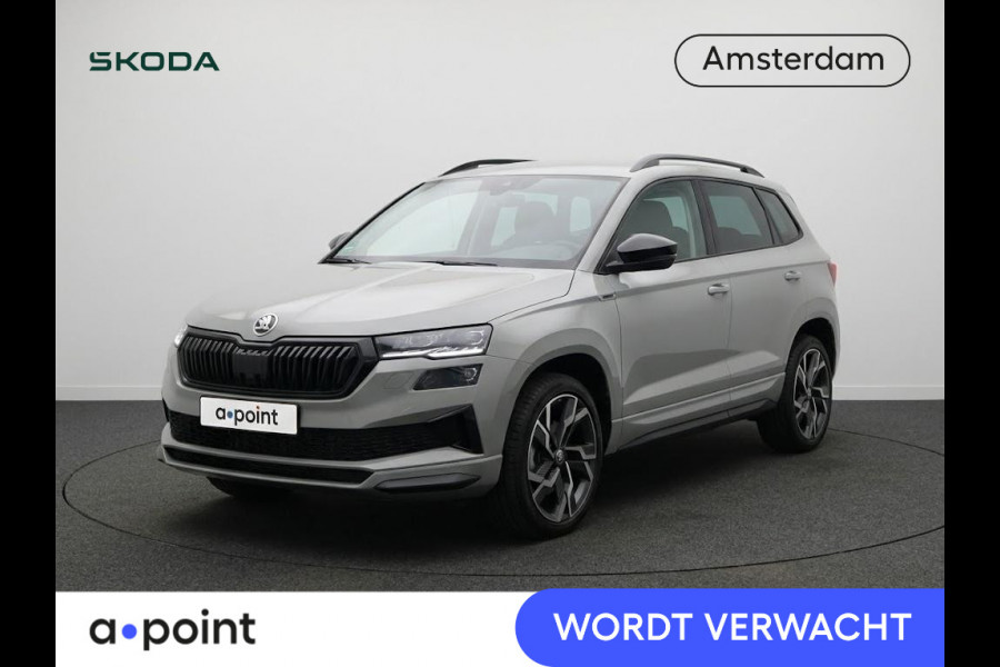 Škoda Karoq 1.5 TSI ACT Sportline Business 150pk | Wegklapbare trekhaak | Navigatie via APP | Verlengde garantie | Verwambare stoelen voor en achter