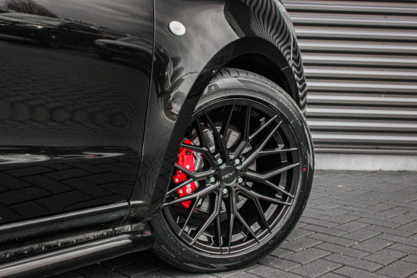 Mercedes-Benz Vito 225PK EXTRA LANG JB- EDITION FULL BLACK / AMG / SPOILER / VERLAGINGSVEREN / NAVIGATIE / SIDE- BARS / FULL / NAV