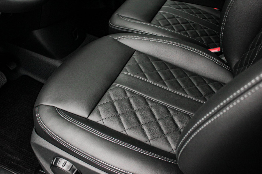 Mercedes-Benz Vito 225PK EXTRA LANG JB- EDITION FULL BLACK / AMG / SPOILER / VERLAGINGSVEREN / NAVIGATIE / SIDE- BARS / FULL / NAV