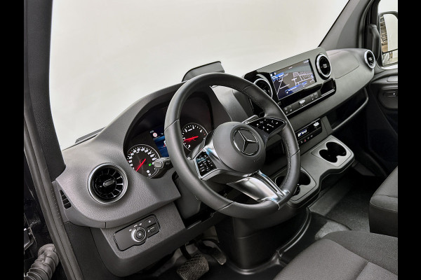 Mercedes-Benz Sprinter 317 1.9 CDI L3H2 Select Navigatie 3500kg trekhaak Stoel en stuurverwarming Parkeerpakket Betimmering