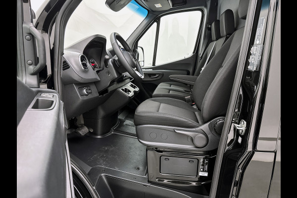 Mercedes-Benz Sprinter 317 1.9 CDI L3H2 Select Navigatie 3500kg trekhaak Stoel en stuurverwarming Parkeerpakket Betimmering