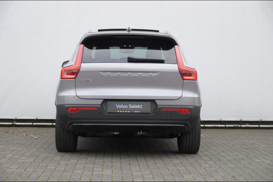 Volvo EX40 252PK Single Motor Extended Range 82 kWh Plus / Lounge Pakket / Extra getint glas / 360 Camera / 20'' velgen / Panoramadak / Zwart dak