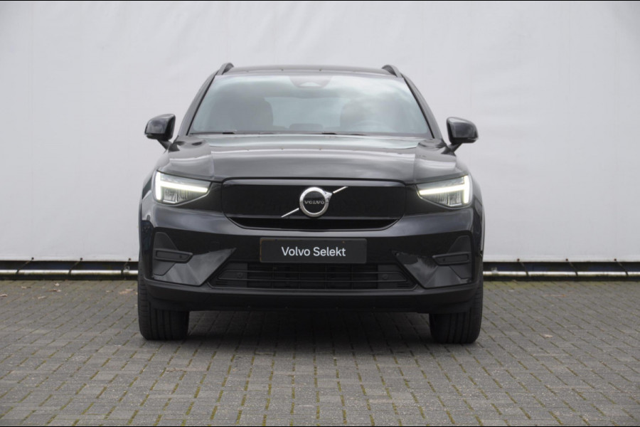 Volvo EX40 252PK Automaat Single Ext. Range Core Business / Driver Assist / Adaptieve cruise control / BLIS / Stoel - en stuurwielverwarming / Pakeersensoren met camera / Apple carplay /