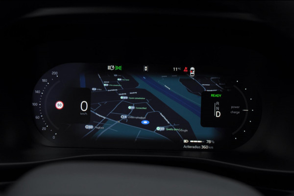 Volvo EX40 252PK Automaat Single Ext. Range Core Business / Driver Assist / Adaptieve cruise control / BLIS / Stoel - en stuurwielverwarming / Pakeersensoren met camera / Apple carplay /