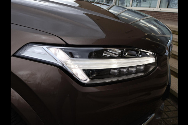 Volvo XC90 2.0 D4 190 PK AWD AUT. 7-PERS. + CARPLAY | TREKHAAK 1800 KG | ADAPTIVE CRUISE | LEDER | 20 INCH | STOELVERW.