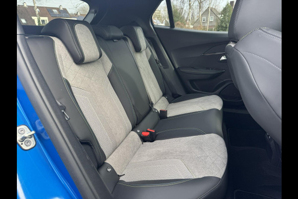 Peugeot e-2008 EV Allure 50 kWh 136pk Stoelverwarming