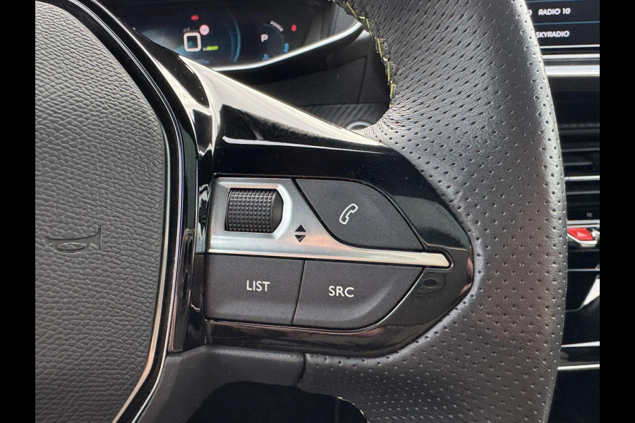 Peugeot e-2008 EV Allure 50 kWh 136pk Stoelverwarming