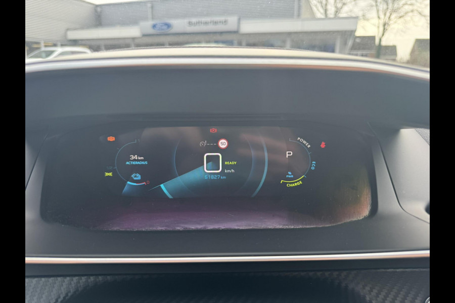 Peugeot e-2008 EV Allure 50 kWh 136pk Stoelverwarming