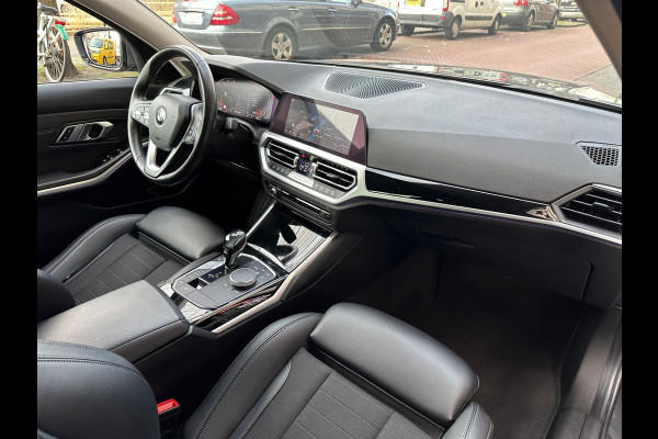 BMW 3-serie 330i High Executive Aut Leer Navi Carplay