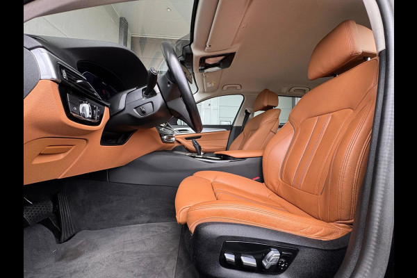 BMW 5 Serie Touring 520e Business Edition Plus, lederen sportinterieur, elect bedienbare trekhaak, 1 e eigenaar, NL auto met nap