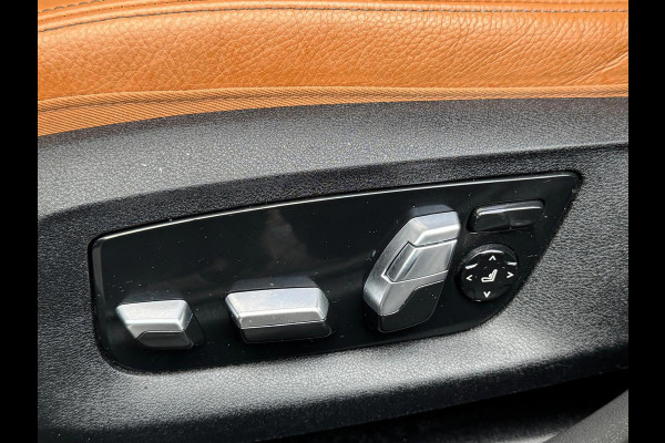 BMW 5 Serie Touring 520e Business Edition Plus, lederen sportinterieur, elect bedienbare trekhaak, 1 e eigenaar, NL auto met nap