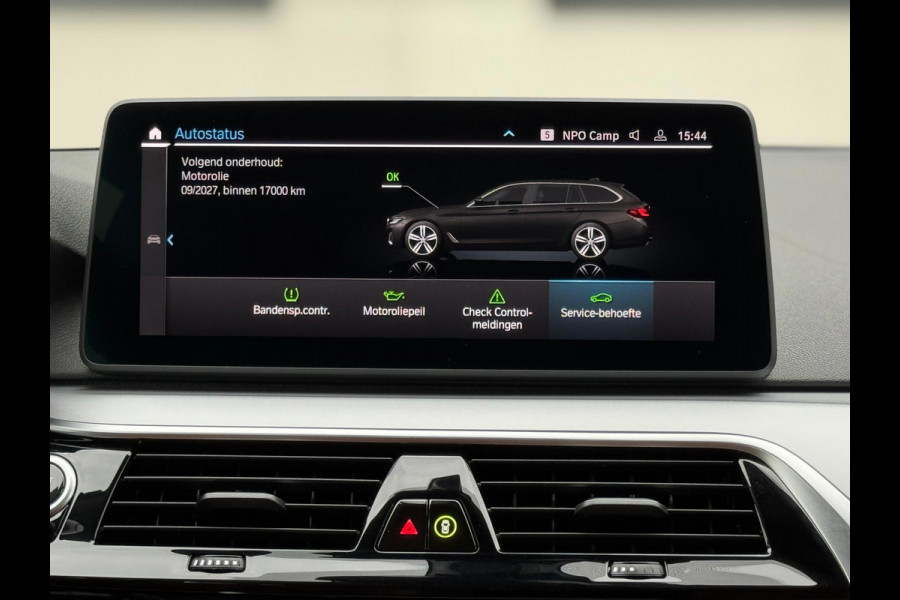 BMW 5 Serie Touring 520e Business Edition Plus, lederen sportinterieur, elect bedienbare trekhaak, 1 e eigenaar, NL auto met nap
