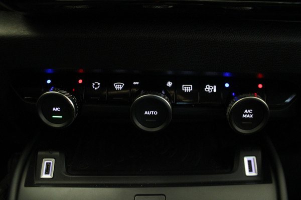 Citroën C4 1.2 Puretech Shine |Navi|Camera|Trekhaak|